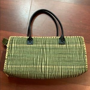Green purse